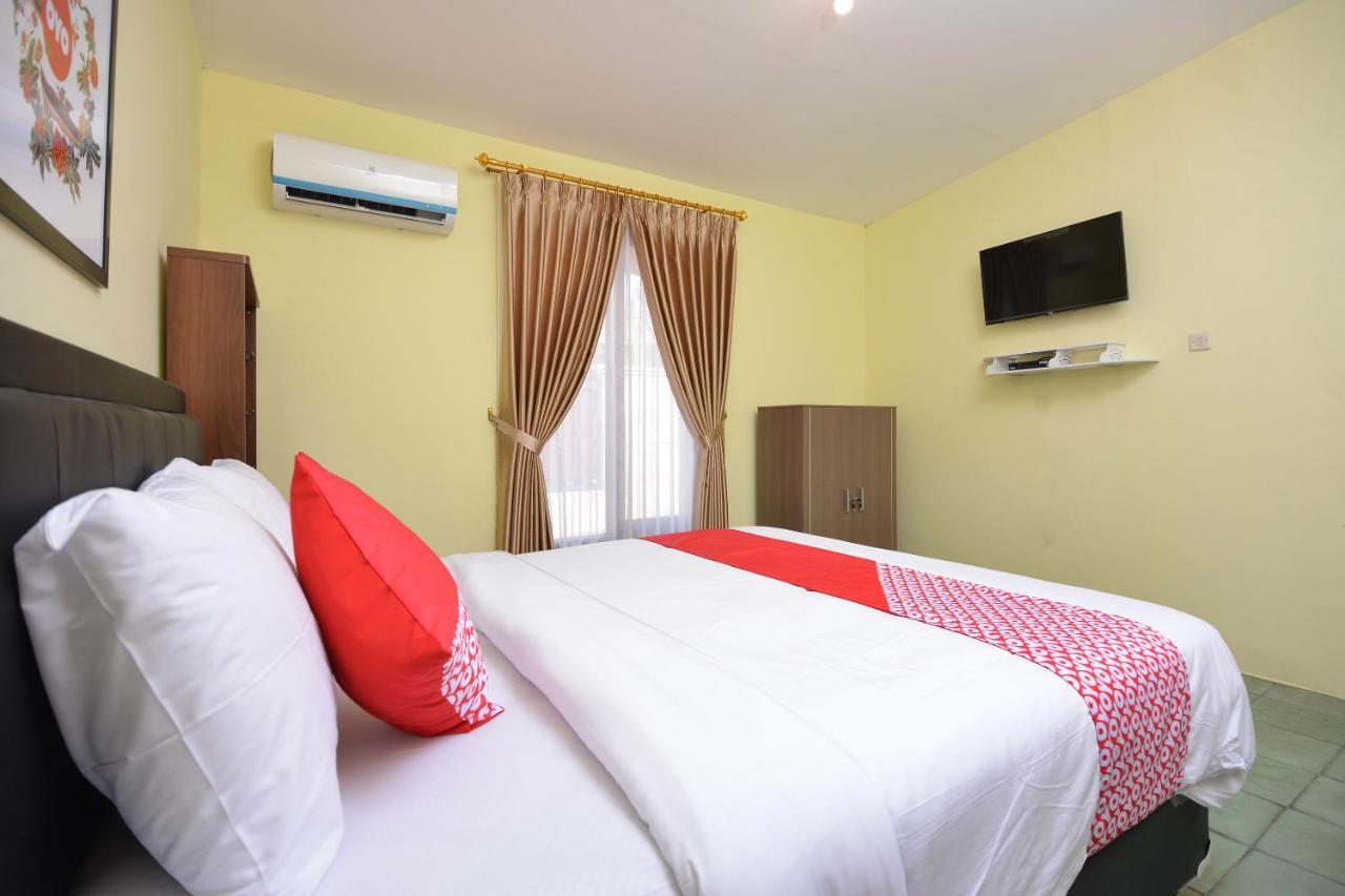 Super Oyo 1046 Omah Pathok Hotel Jogjakarta Buitenkant foto