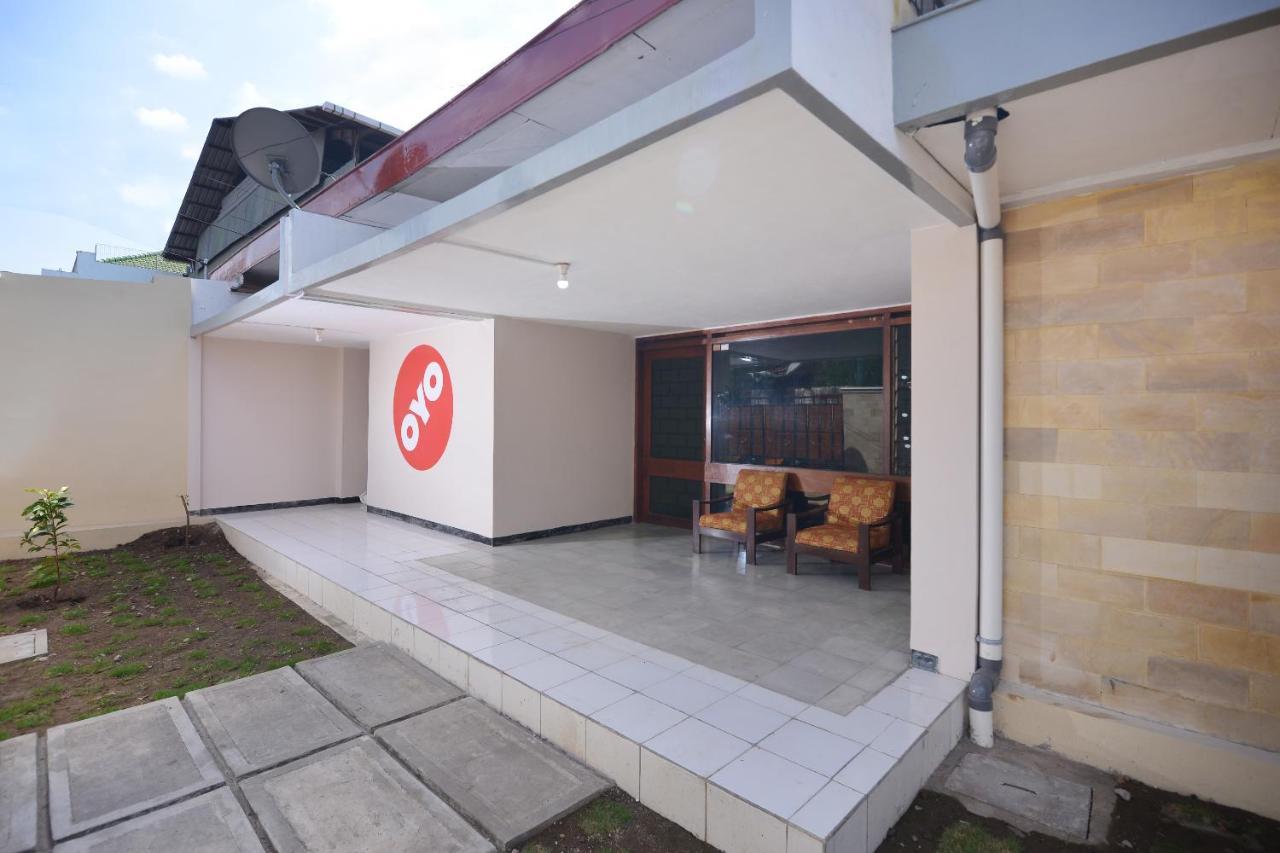 Super Oyo 1046 Omah Pathok Hotel Jogjakarta Buitenkant foto