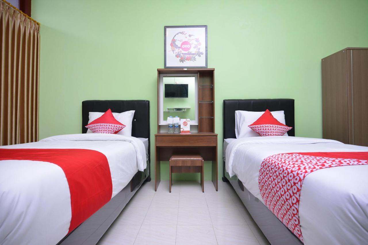 Super Oyo 1046 Omah Pathok Hotel Jogjakarta Buitenkant foto