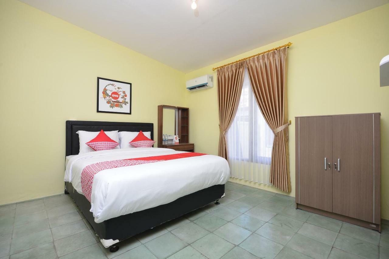 Super Oyo 1046 Omah Pathok Hotel Jogjakarta Buitenkant foto